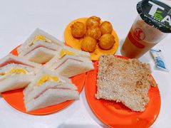 -冰岛茶餐厅(世茂店)