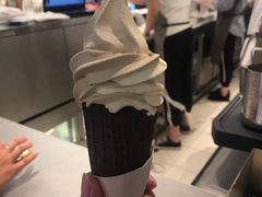 -喜茶(上海泰禾大厦店)