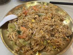 -覃记海鲜美食餐厅