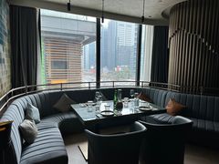 -普朗姆生蚝牛排馆 The Plump Oyster(成都摩方购物中心店)