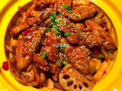 小份鸡翅煲-多嘴超级肉蟹煲(欧亚卖场店)