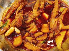 -江城燕子大排档(江汉路步行街店)