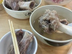 -周震馄饨