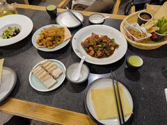 -鲁菜根·泰安菜(万达店)