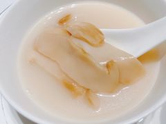 鼎级松茸锅-红雀围·海鲜火锅(陆家嘴中心店)