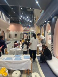 -奈尔宝家庭中心·亲子餐厅(鄞州万达店)