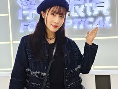 -浮光眼镜·蔡司视觉合作·数字验配中心(陆家嘴店)