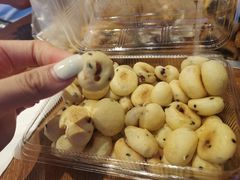 -鲍师傅糕点(江苏路店)