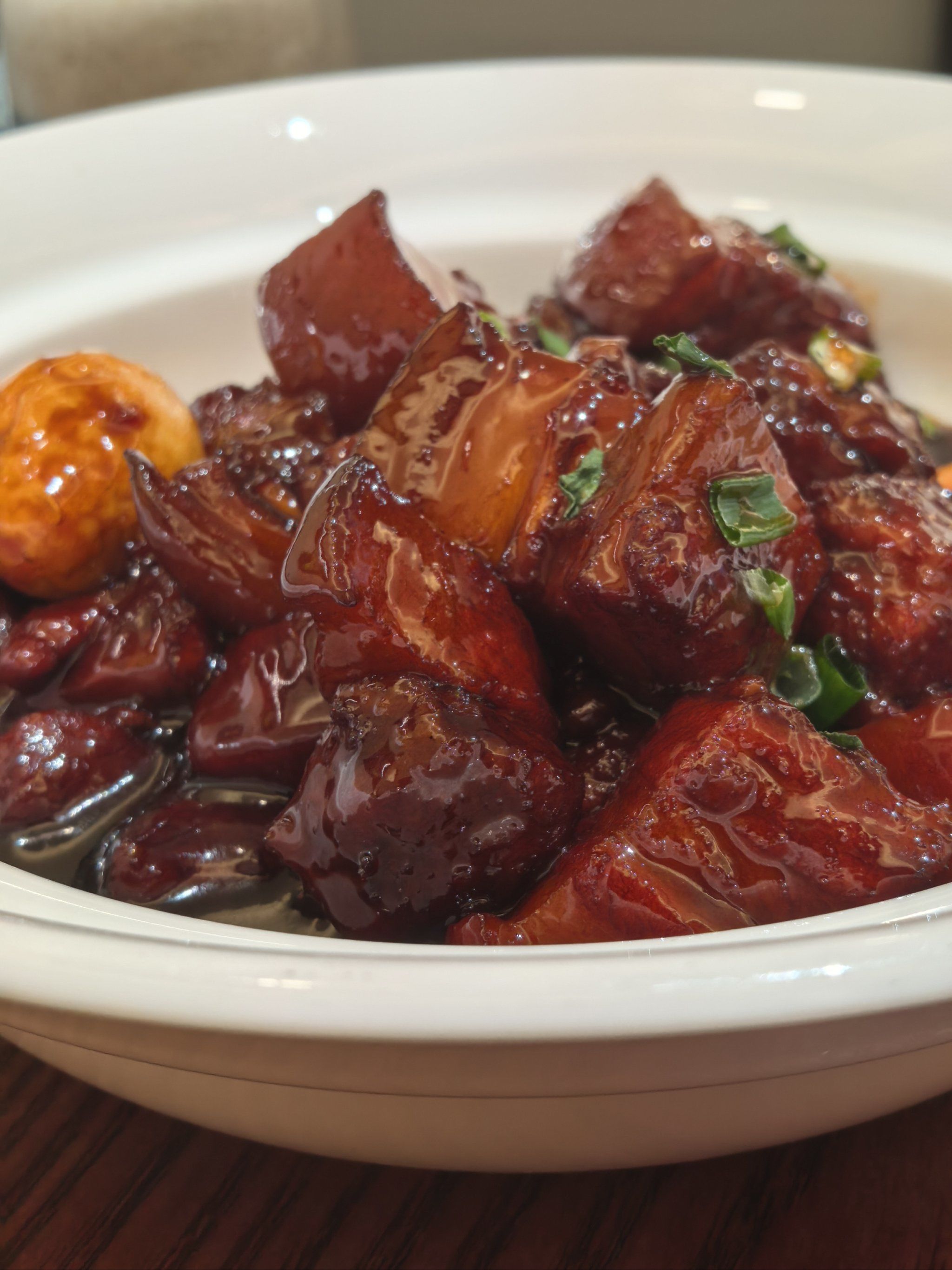 一口酥烂红烧肉的幸福