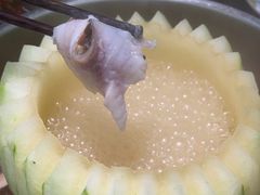 -得意咚瓜·顺德鱼生·冬瓜火锅(深圳首店)