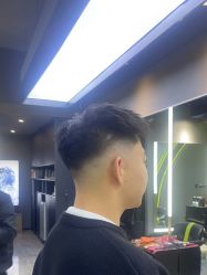 -不迫先生专业男士剪发