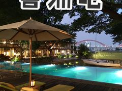-喜洲吧·江畔老船厂·庭院餐厅(喜临院店)