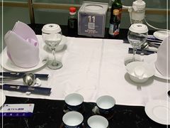 -红鼎豆捞·非遗鲍皇汤火锅(宝丰路店)