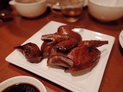 红烧乳鸽-杭州JW万豪酒店-万豪中餐厅