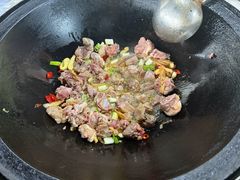-桃源山庄·水蜜桃采摘·柴火鸡·烧烤团建(龙泉山店)