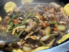 -屈夫人地锅鸡(南充店)