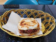 -贾家驴肉火烧(燕山店)