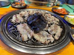 -唯成•韩国炭火烤肉 유성고기