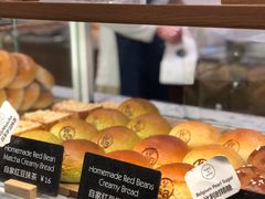 红豆奶油面包-WHEAT&BAKER-麥(凯德来福士店)