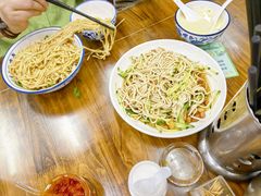 -雪琴面馆富安特色鱼汤面(城中花园店)