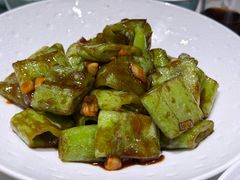 -梅飞酒家(名辉豪庭店)