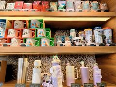-星巴克(六合路店)