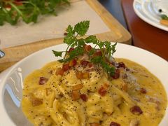 -卡佩罗意大利餐厅及酒吧Al Cappello Trattoria