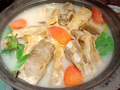 -一坐一忘云南菜(嘉里中心店)