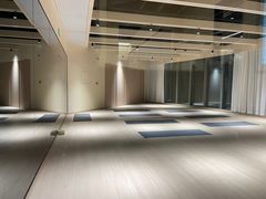 -乐刻瑜伽·普拉提·小瑜荚YogaPod(滨江银泰店)