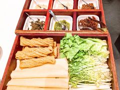 -五谷丰登农家院·地道胶东菜·海鲜烧烤(威海店)