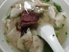 -周震馄饨