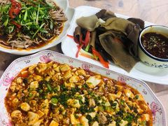 -洪霞餐馆