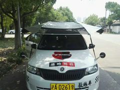 训练车-通略驾校(新村路店)
