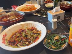 -周姑娘不等味·牛羊肉火锅·螃蟹罗氏虾·烤鱼烤串(高邮店)