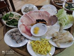 -桥香园云南过桥米线(金马碧鸡店)