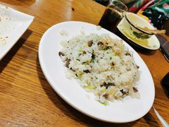 -怡妮新疆风味餐厅(东江湾路店)