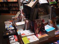 -西西弗书店&矢量咖啡(凯德晶萃广场店)