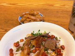 -牛八宝桂林米粉(八里庄店)