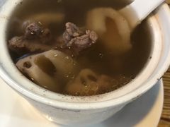 莲藕炖排骨汤-琦记丰顺捆粄(蛇口店)