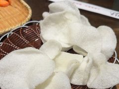 -东口码头·烧鸽子·鱼头泡饼·地方菜(金鹰悦城店)