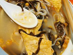 -丽丽三鲜螺蛳粉(田林路店)