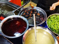 -黑色经典臭豆腐·湖南特产(坡子街店)