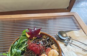 Seafood Ink Noodles