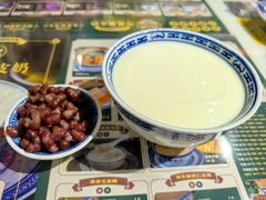 -广信牛奶甜品世家(台东店)
