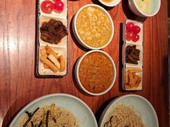 -裕兴记•蟹黄面馆(人民广场店)