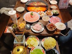 -萍姐火锅·公路夜市(武汉首店)