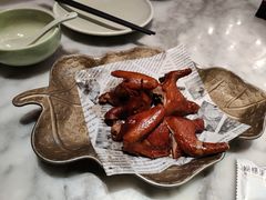 -蝴蝶里·粤菜·点心(龙湖天街&滨江店)