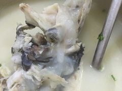 -天乐农家鱼头王(天目湖店)