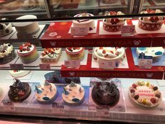 零售区-巴黎贝甜(大宁国际商业广场店)