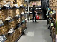 -砂之船奥莱(南京江宁店)